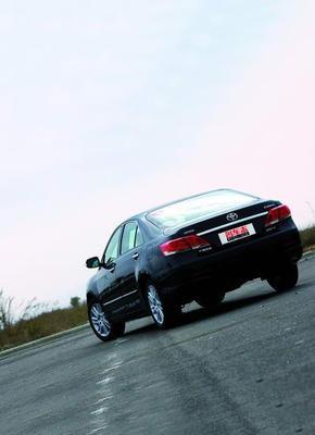 比很好更好——試駕廣州豐田新凱美瑞，體驗(yàn)廣州汽車(chē)租賃便捷出行